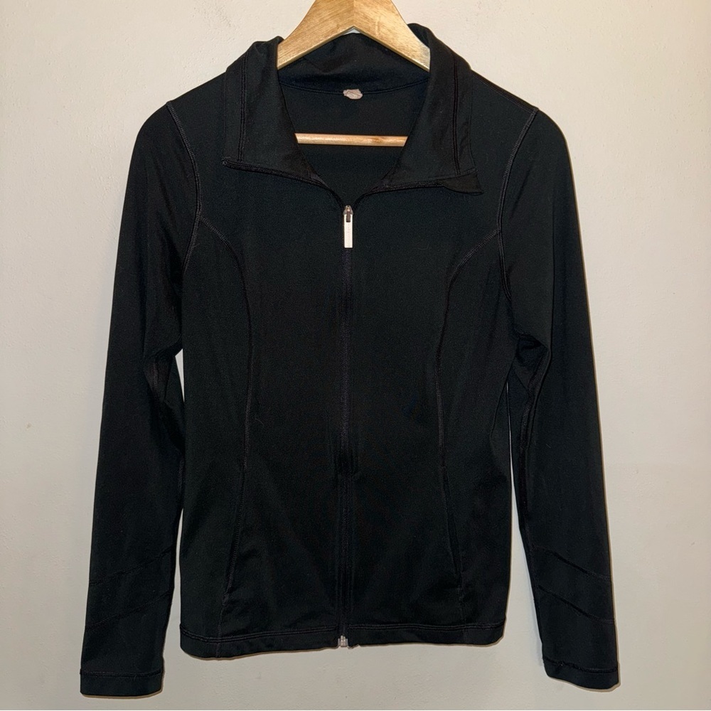 Under Armour Women's Black Jacket Size Medium
